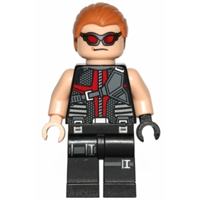 Hawkeye - Black and Dark Red Suit, Medium Nougat Hair